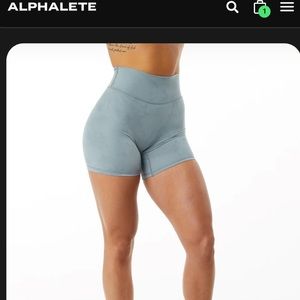 Alphalete Alphalux Wonder Short 6in